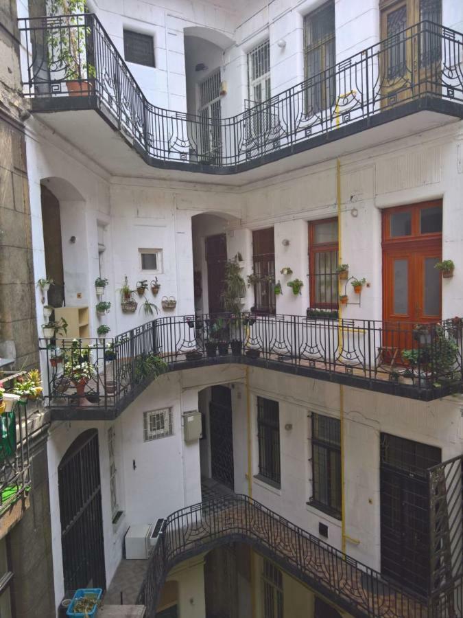 Sunflower Apartment Budapest Ngoại thất bức ảnh
